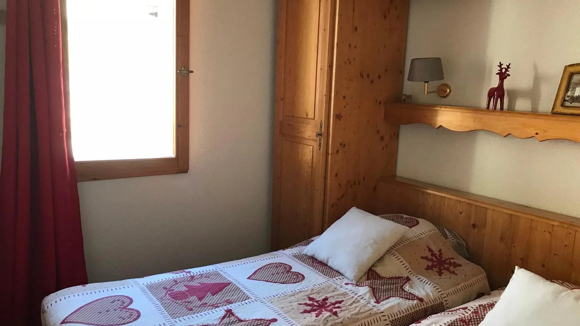 Apartment Charmant 2 Pieces Pour 4 Pers Avec Piscine A 50M Des Pistes, Valloire - Fr-1-263-478 France